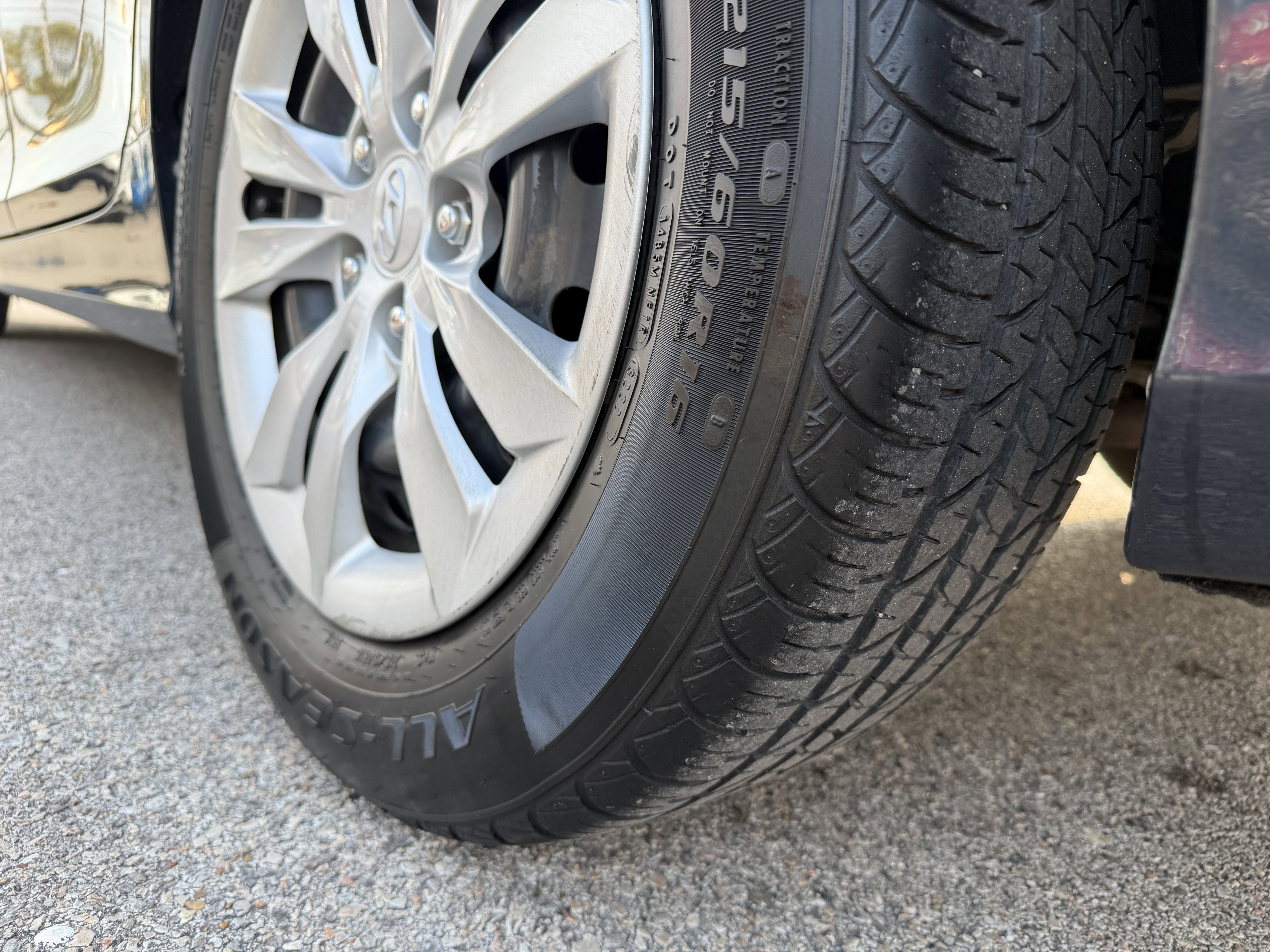 Used 2012 Hyundai Sonata GLS image 8