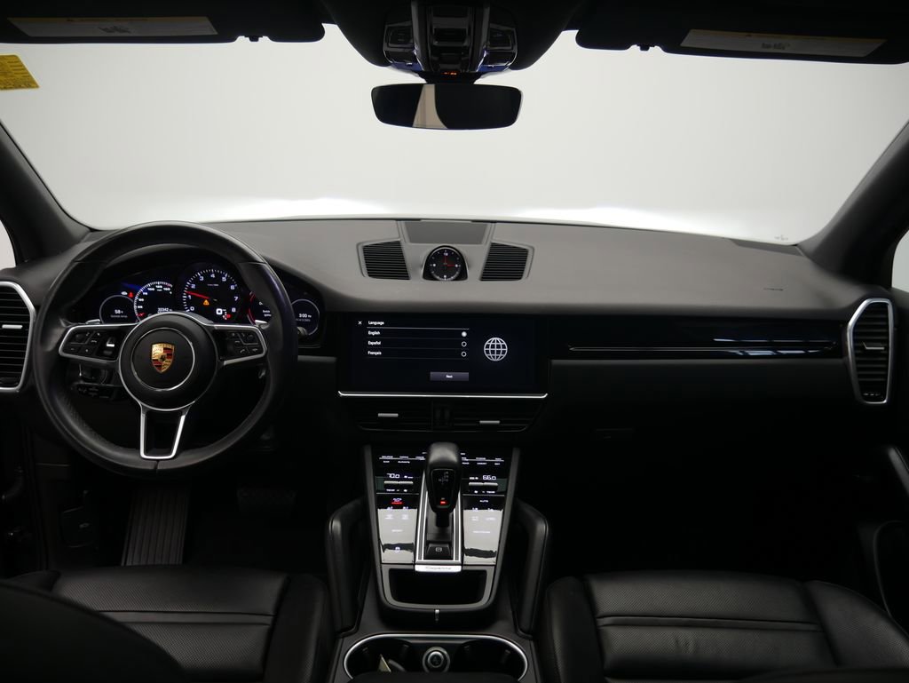 Certified 2023 Porsche Cayenne AWD/4WD image 30