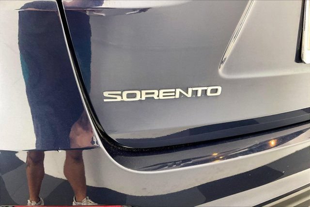 Used 2019 Kia Sorento FWD image 31