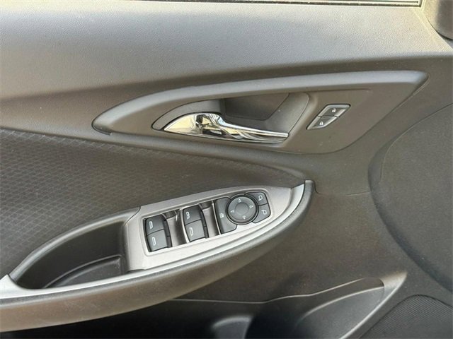 Used 2024 Chevrolet Malibu LT image 16