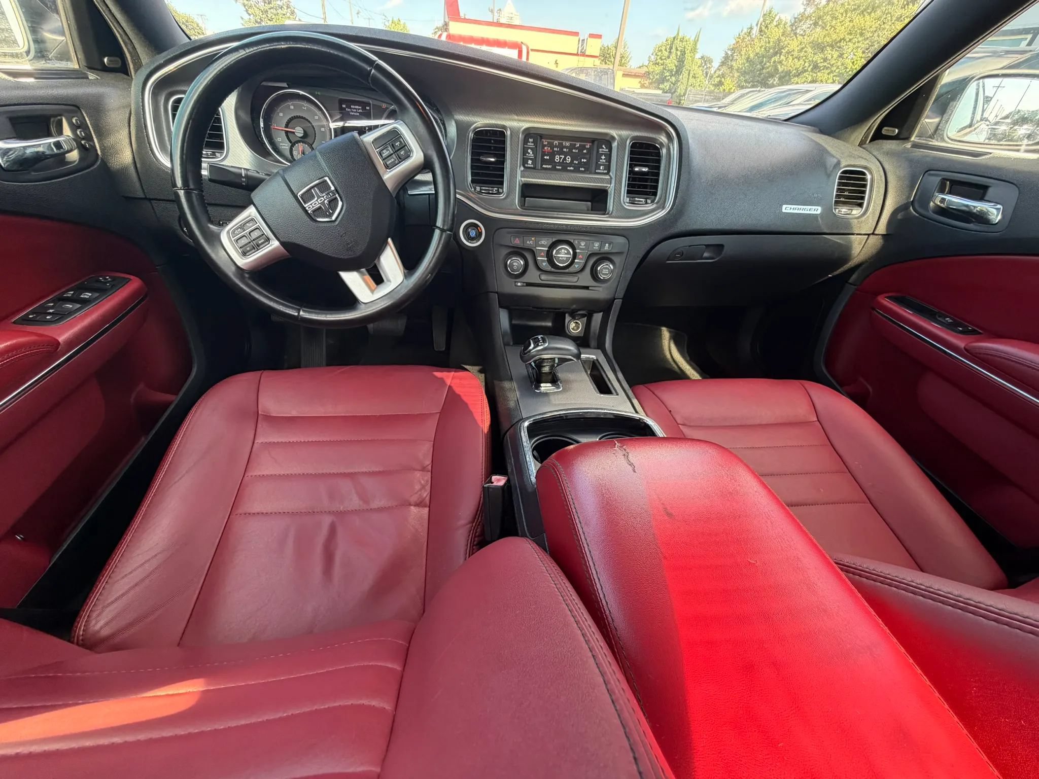 Used 2012 Dodge Charger SXT Plus RWD image 15