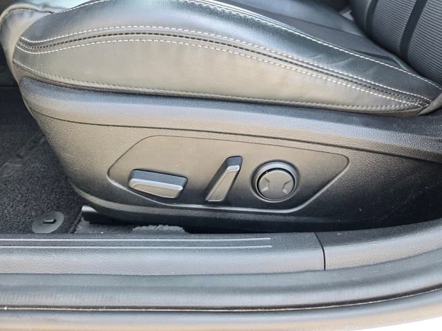 Used 2022 Kia K5 GT-Line FWD image 16