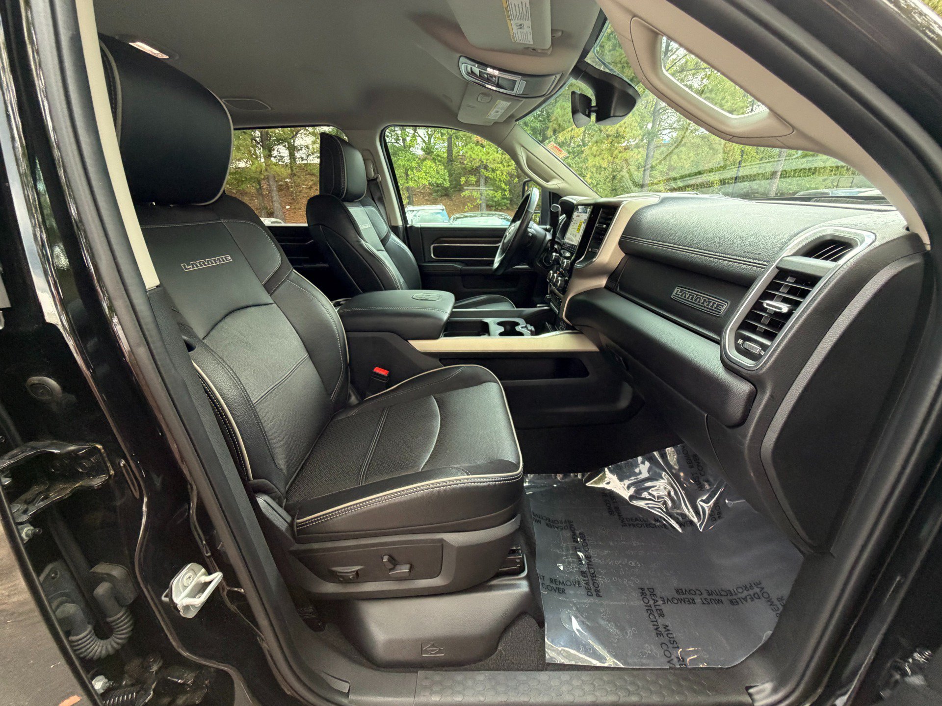 Used 2023 RAM 4500 Laramie AWD/4WD image 67