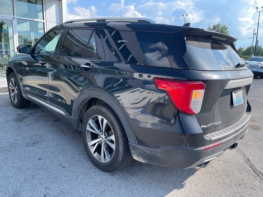 Used 2020 Ford Explorer Platinum w/ Premium Technology Package AWD/4WD image 4