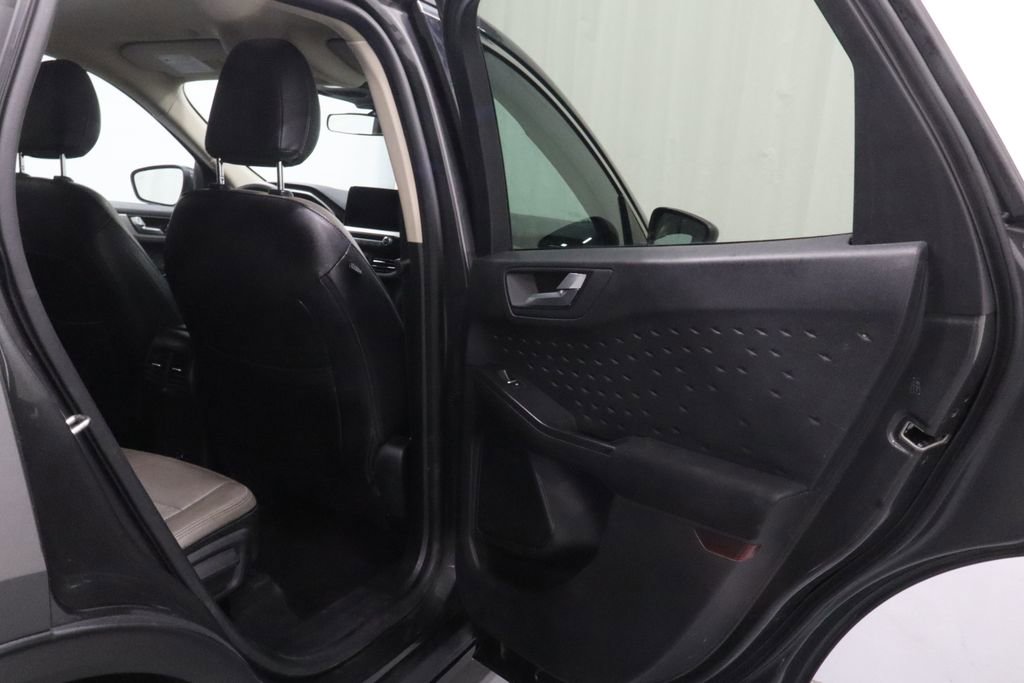 Used 2020 Ford Escape SE FWD image 16