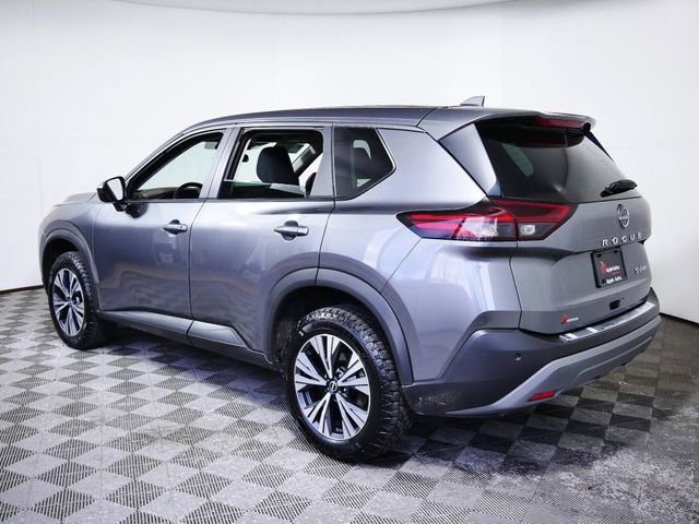 Used 2023 Nissan Rogue SV AWD/4WD image 6