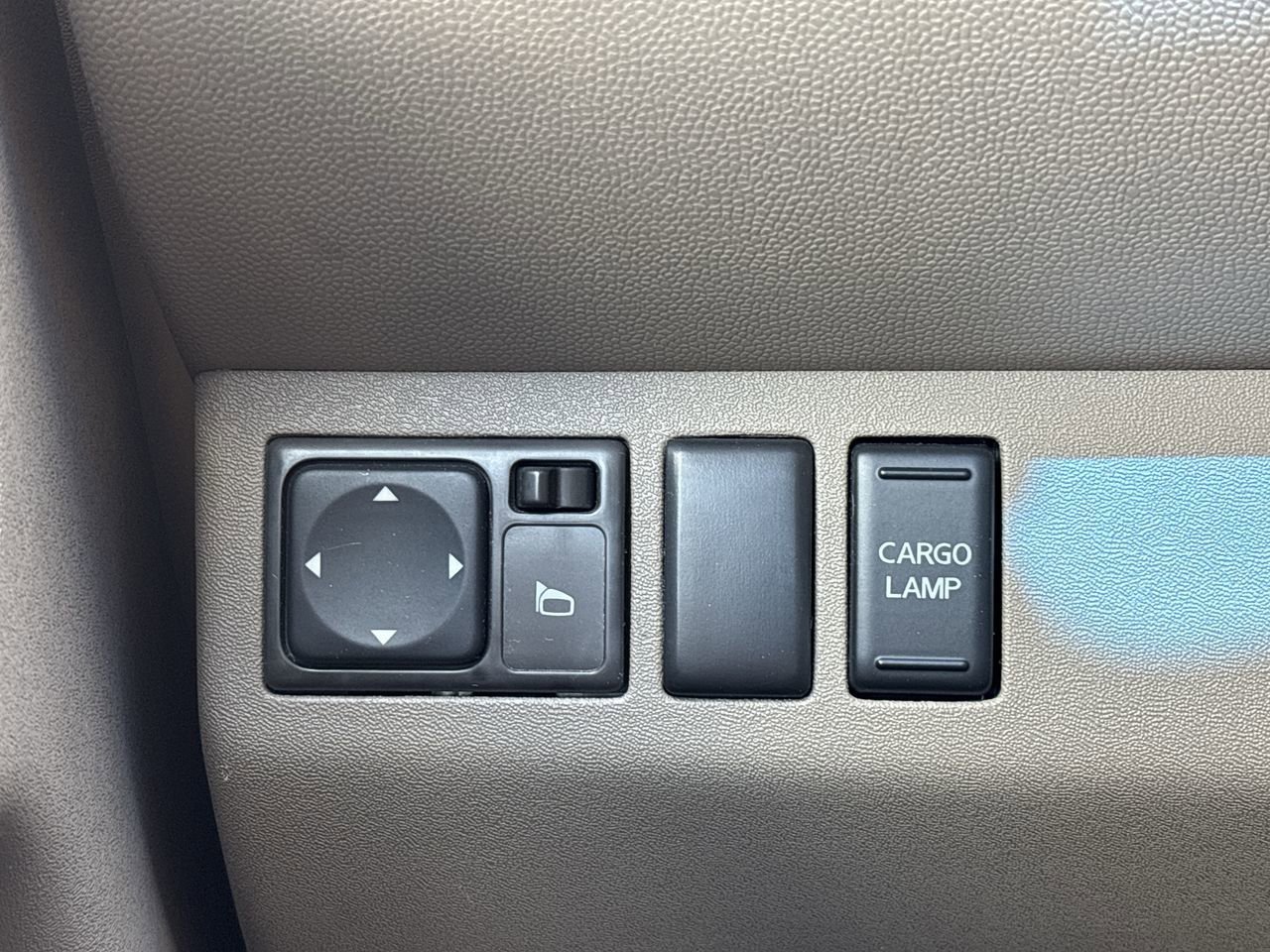 Used 2009 Nissan Frontier SE w/ SE Value Truck Pkg RWD image 22