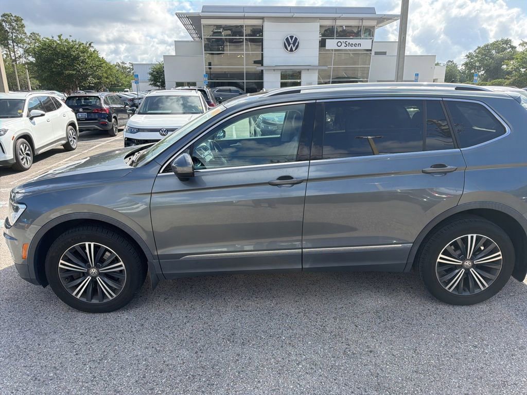 Used 2018 Volkswagen Tiguan SEL FWD image 3