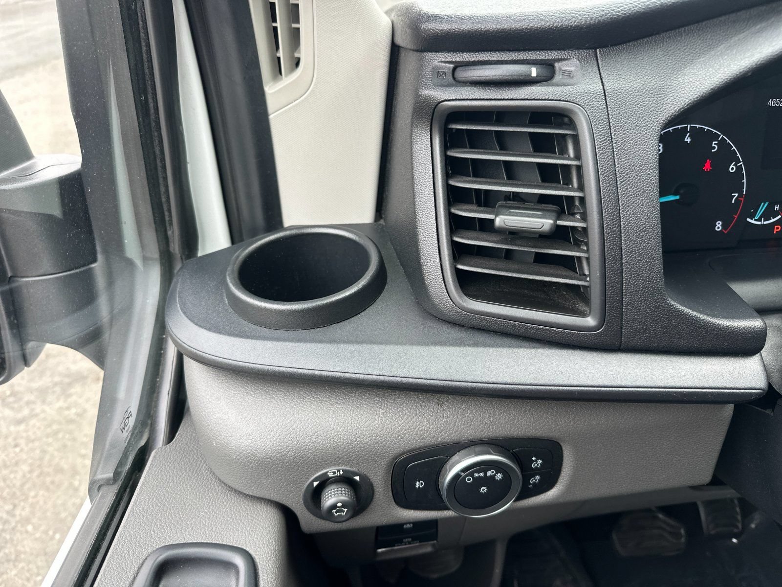 Certified 2023 Ford Transit 350 XLT RWD image 40