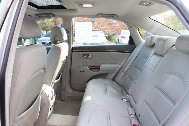 Used 2006 Hyundai Azera Limited image 31