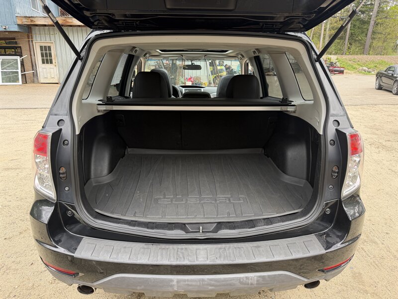 Used 2011 Subaru Forester 2.5XT Touring AWD/4WD image 17