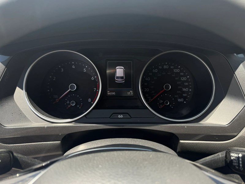 Used 2018 Volkswagen Tiguan S AWD/4WD image 11