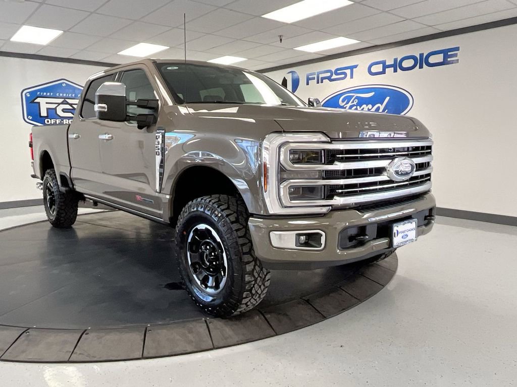 New 2026 Ford F350 4x4 Crew Cab Super Duty image 2