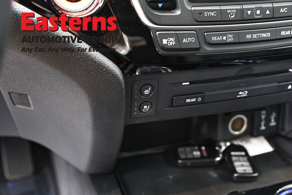 Used 2017 Honda Pilot Elite image 21