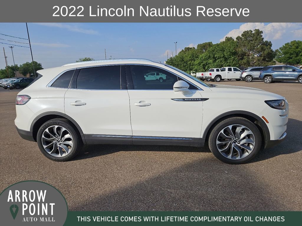 Used 2022 Lincoln Nautilus Reserve FWD image 13