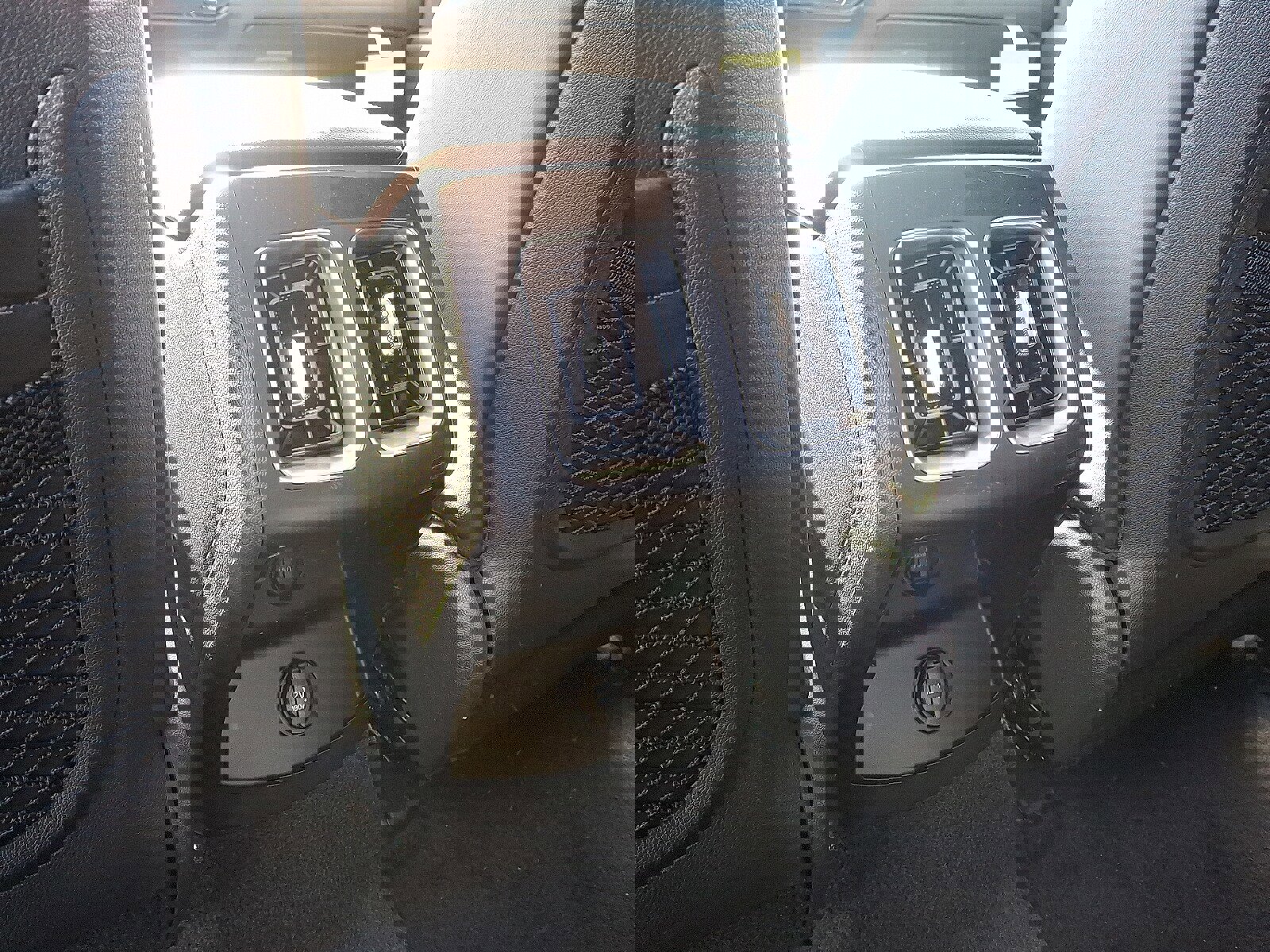 New 2026 Kia Sorento S image 7