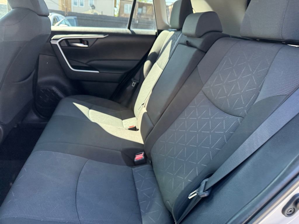 Certified 2024 Toyota RAV4 XLE image 23