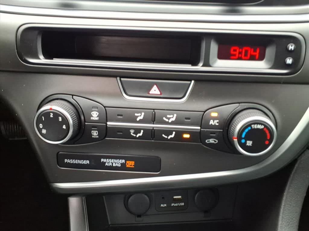 Used 2015 Kia Optima LX FWD image 22