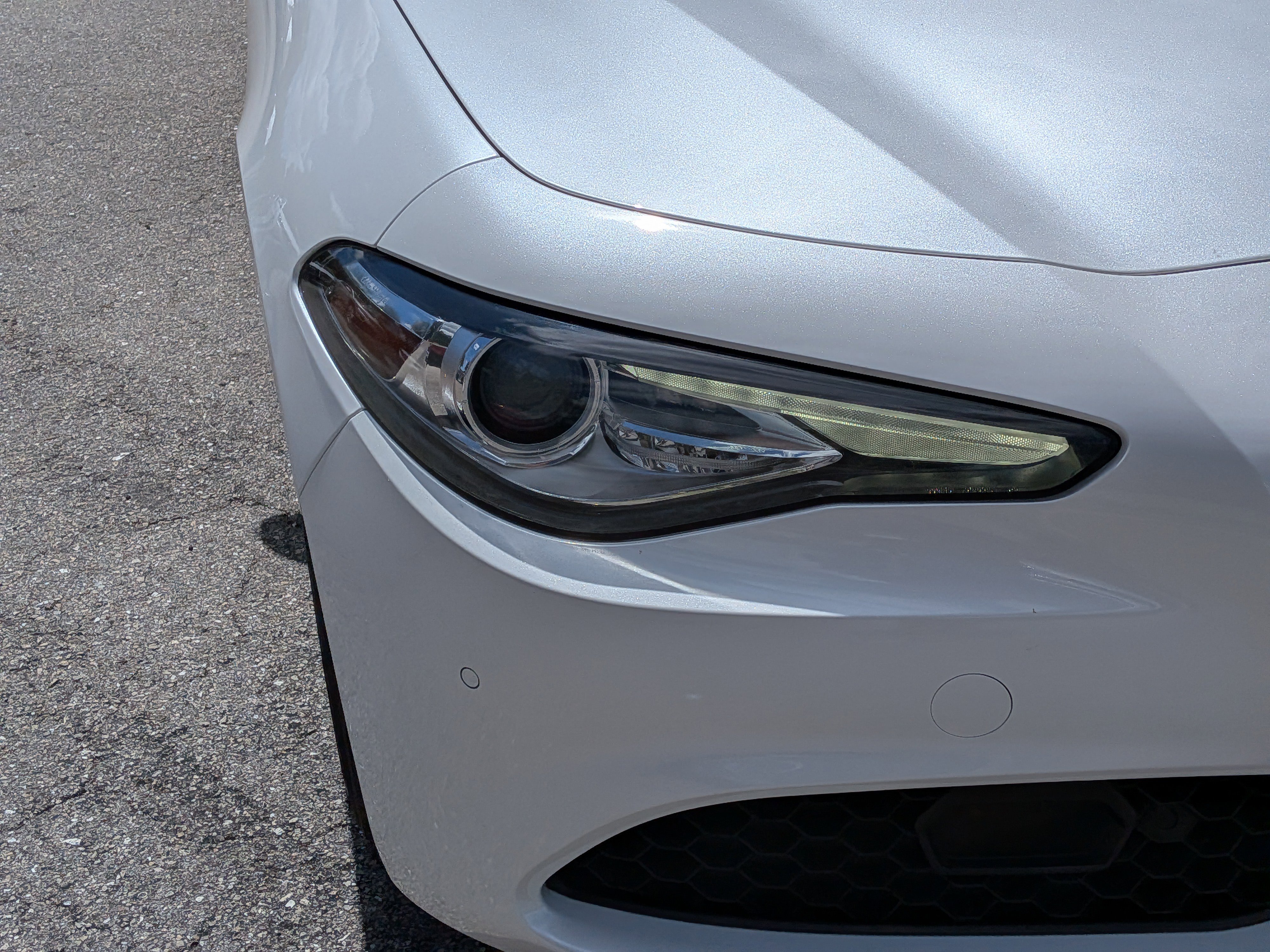 Used 2018 Alfa Romeo Giulia Ti w/ Quick Order Package 22X Lusso image 10