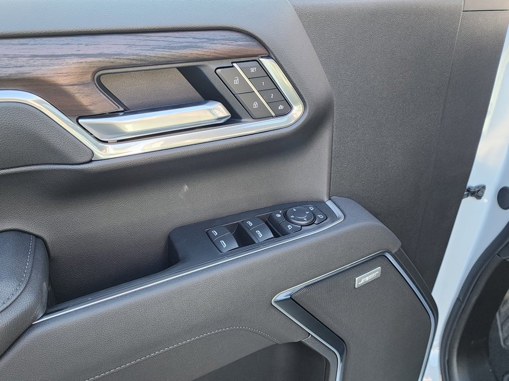 New 2026 GMC Sierra 1500 SLT w/ SLT Premium Plus Package image 15