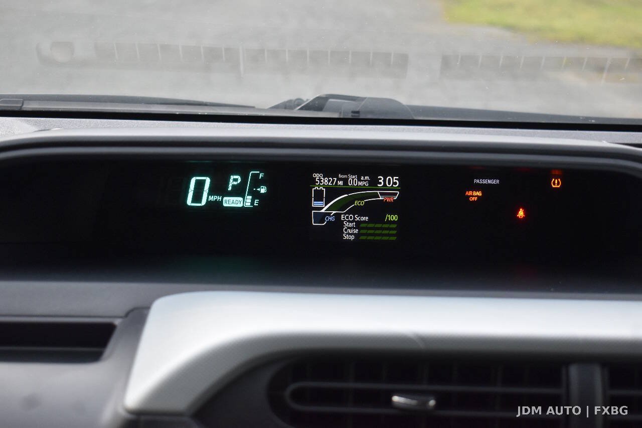 Used 2012 Toyota Prius C Three FWD image 22