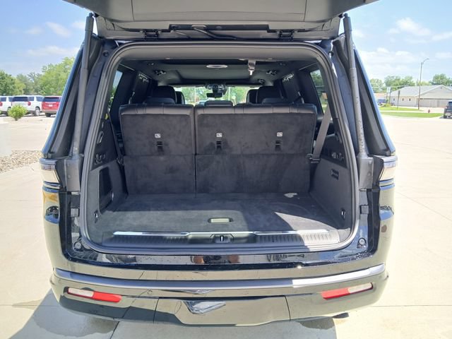 New 2026 Jeep Grand Wagoneer Summit w/ Premium Group III AWD/4WD image 23