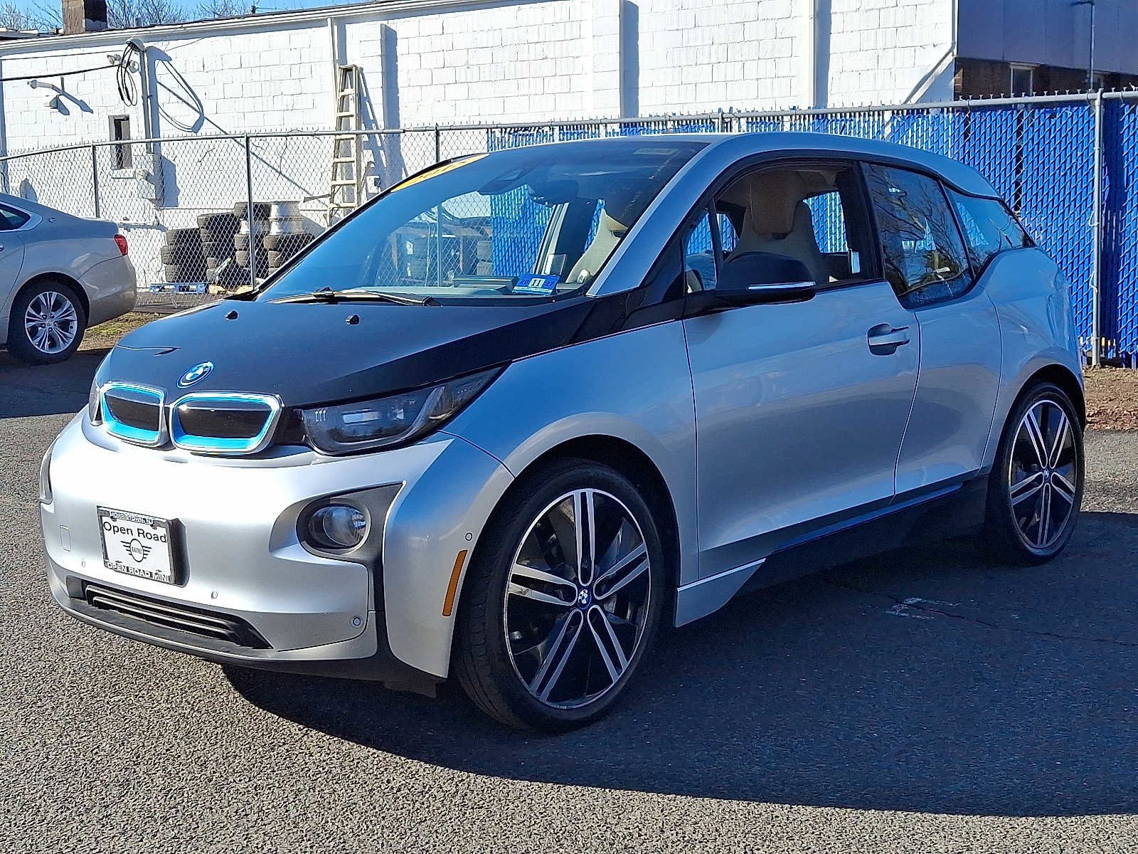 Used 2015 BMW i3 image 3