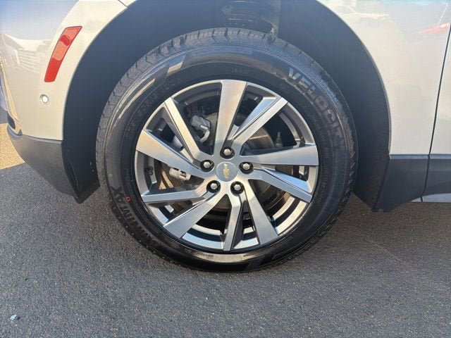 Used 2022 Chevrolet Equinox Premier AWD/4WD image 32