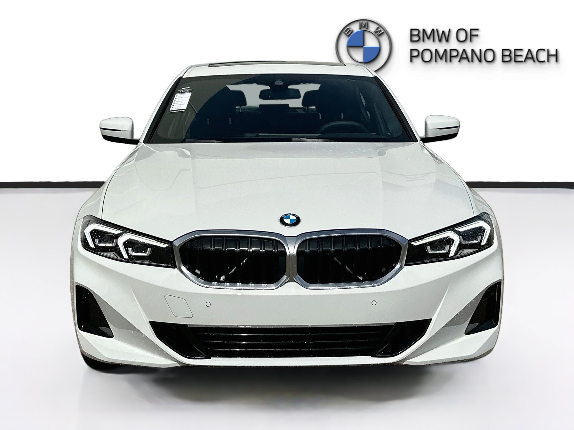 New 2026 BMW 330i Sedan w/ Convenience Package RWD image 2