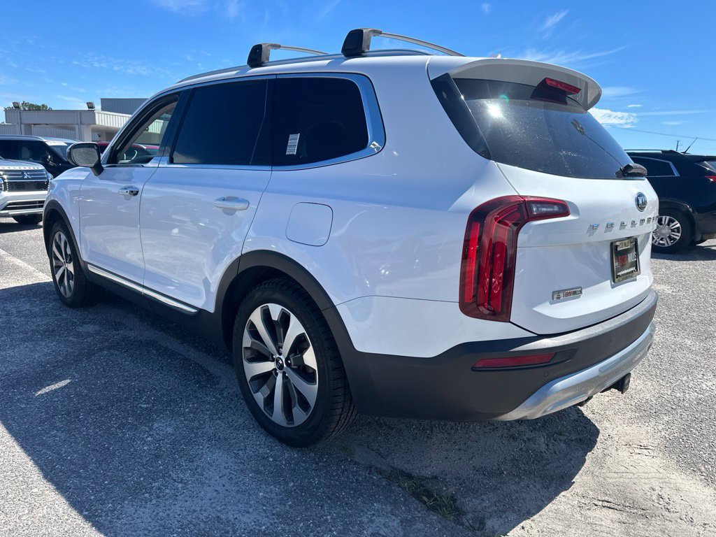 Used 2021 Kia Telluride EX w/ EX Premium Package FWD image 5