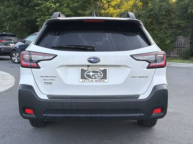 Used 2025 Subaru Outback Premium AWD/4WD image 7
