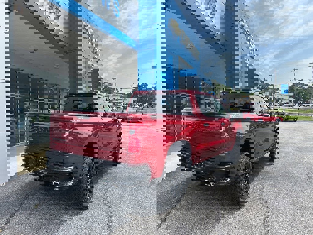 New 2025 Chevrolet Silverado 1500 LT Trail Boss w/ Convenience Package II image 3