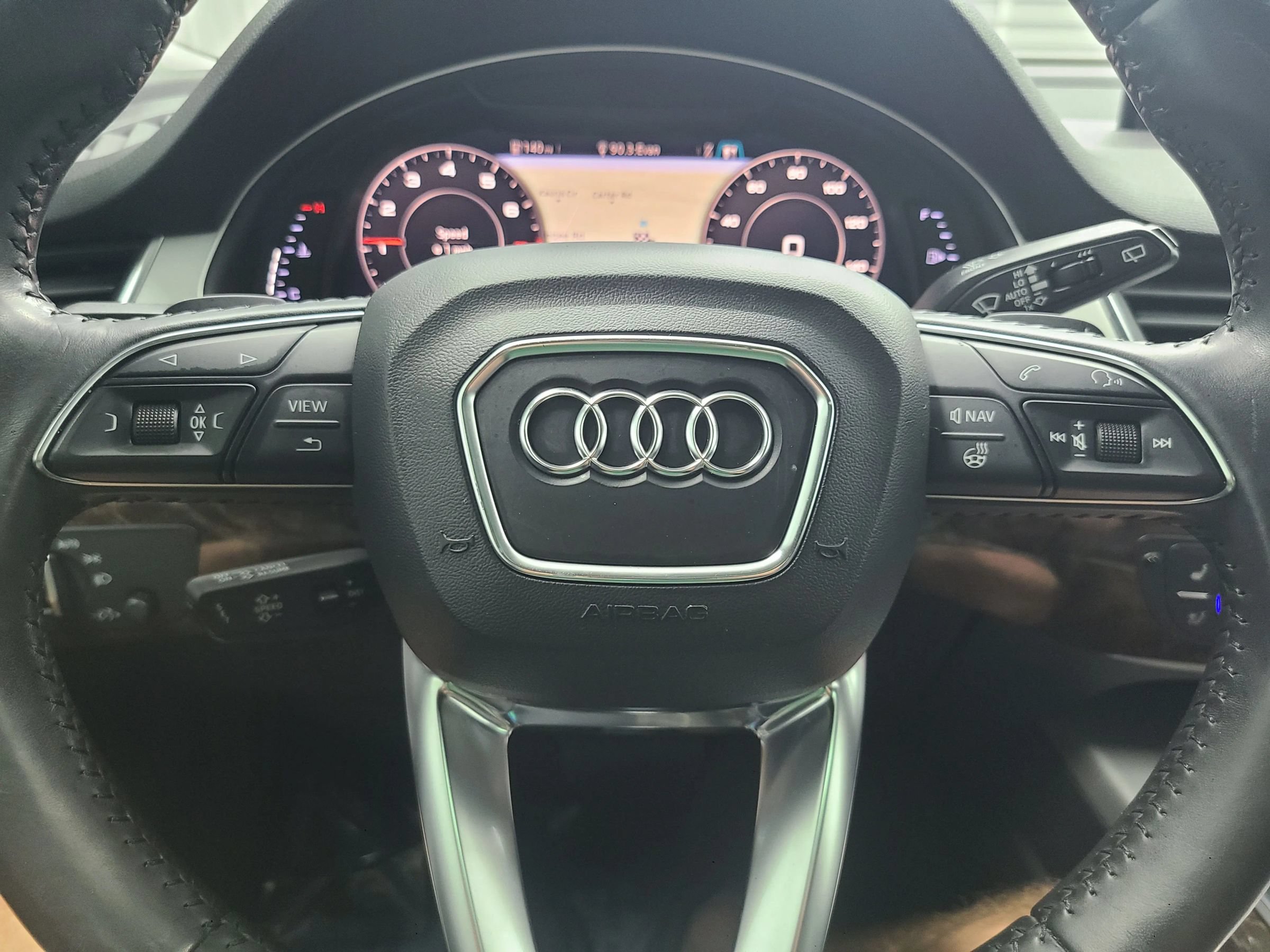 Used 2018 Audi Q7 2.0T Premium Plus AWD/4WD image 27