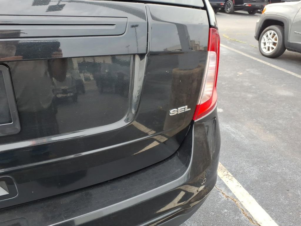 Used 2013 Ford Edge SEL FWD image 5