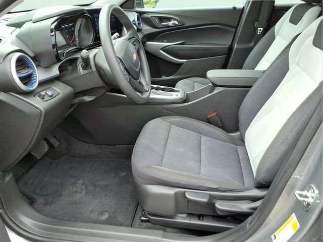 Used 2024 Chevrolet Trax LS FWD image 20
