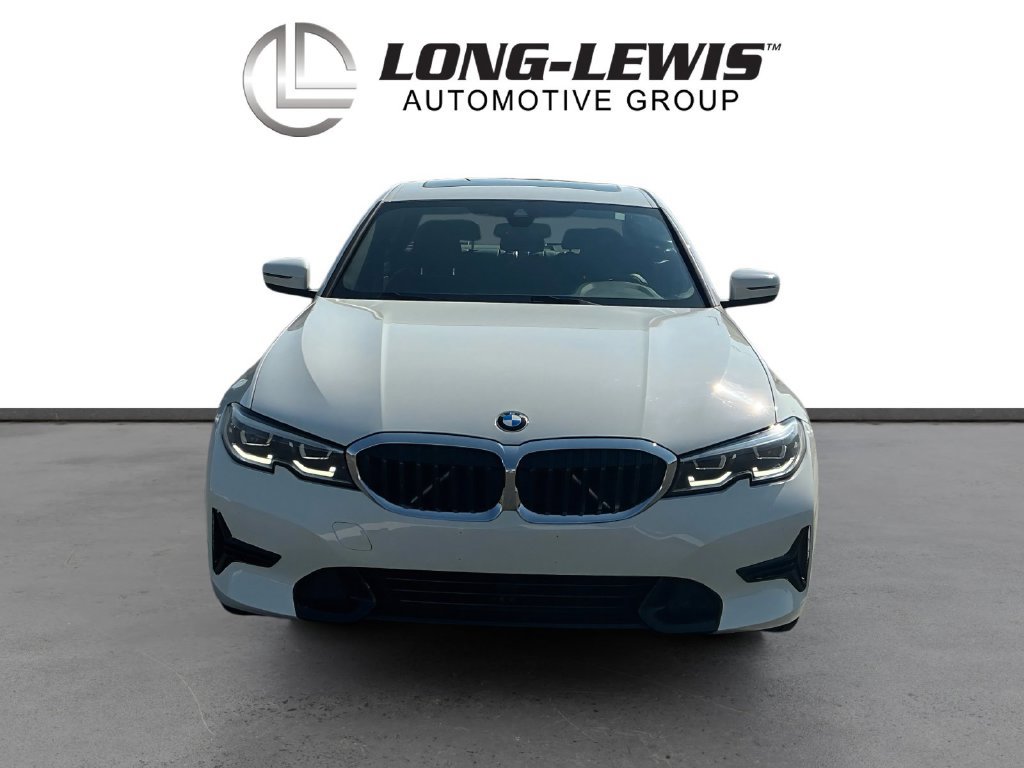 Used 2021 BMW 330i Sedan w/ Convenience Package RWD image 11