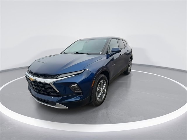 Used 2023 Chevrolet Blazer LT w/ Driver Confidence Package video 4