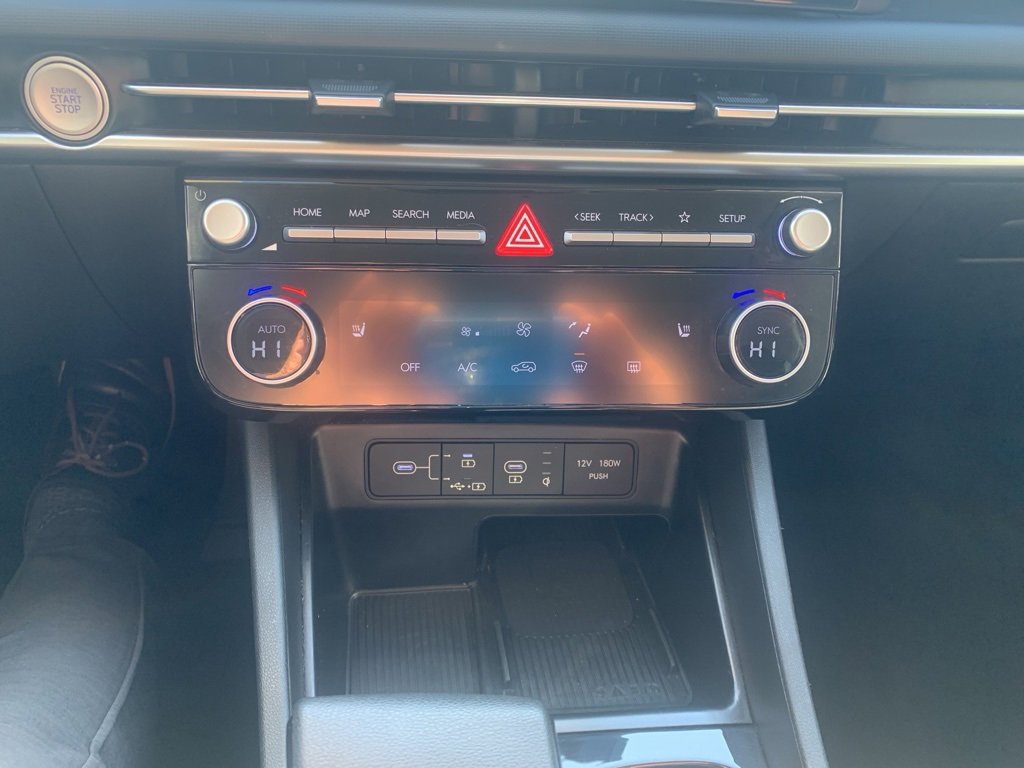 Certified 2025 Hyundai Tucson SEL image 24