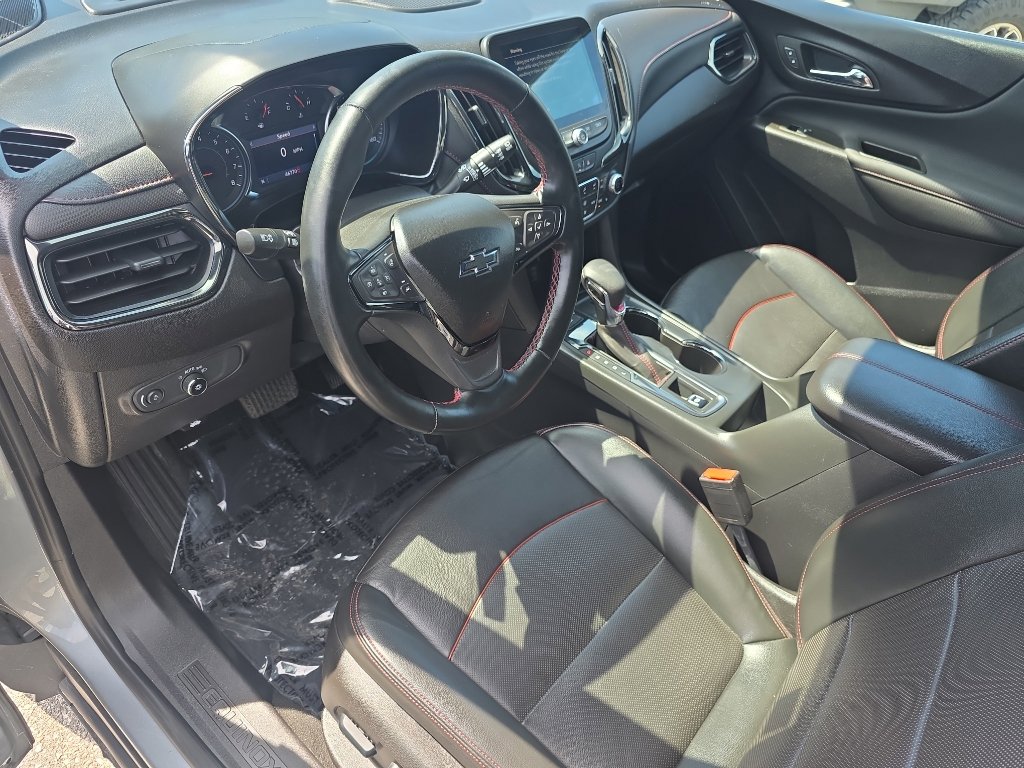 Used 2023 Chevrolet Equinox RS w/ RS Leather Package image 12