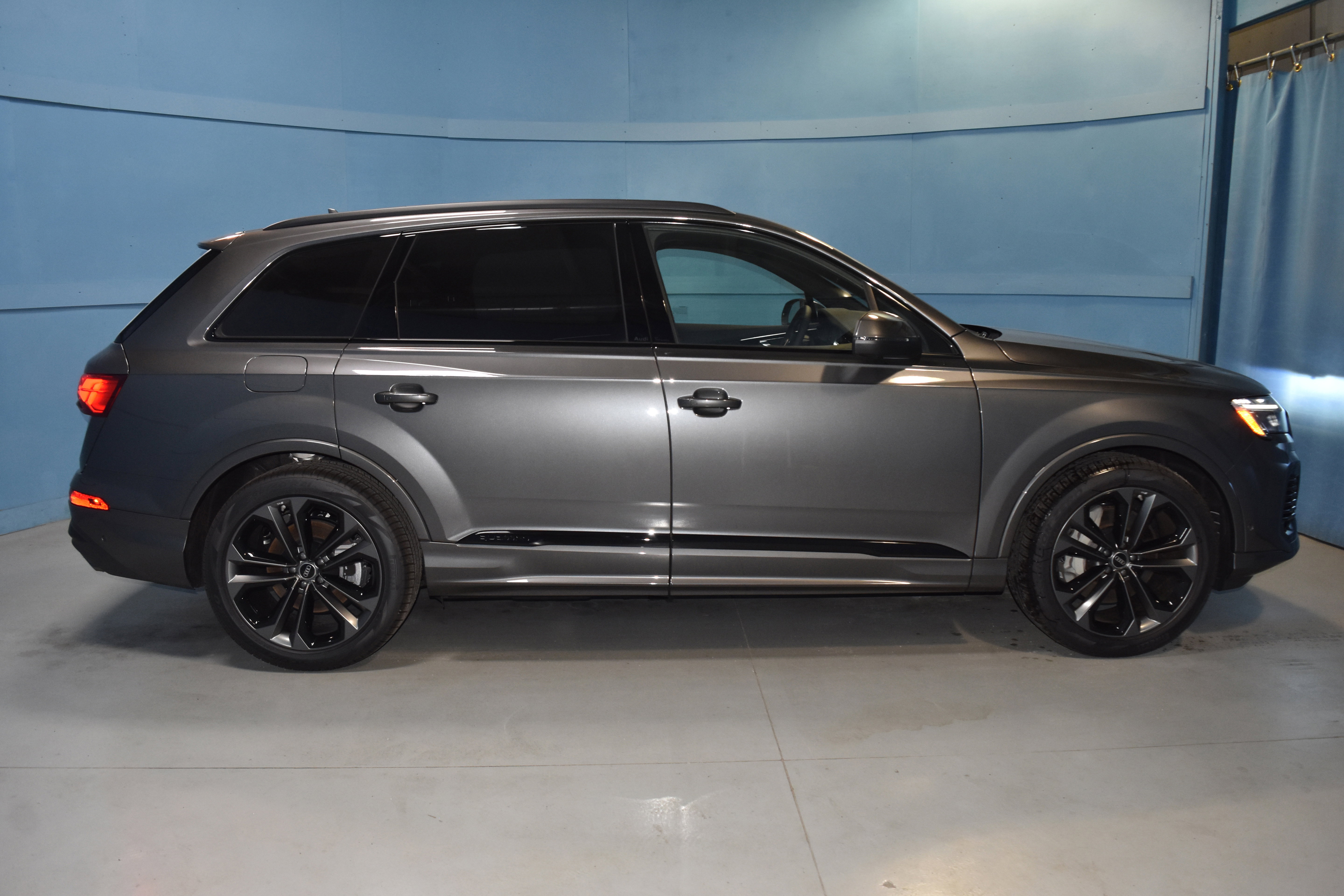 New 2025 Audi Q7 3.0T Premium Plus image 19