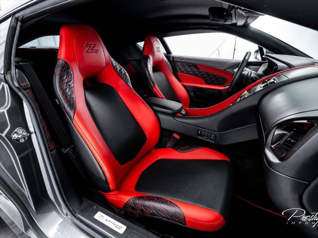 Used 2018 Aston Martin Vanquish Zagato RWD image 32