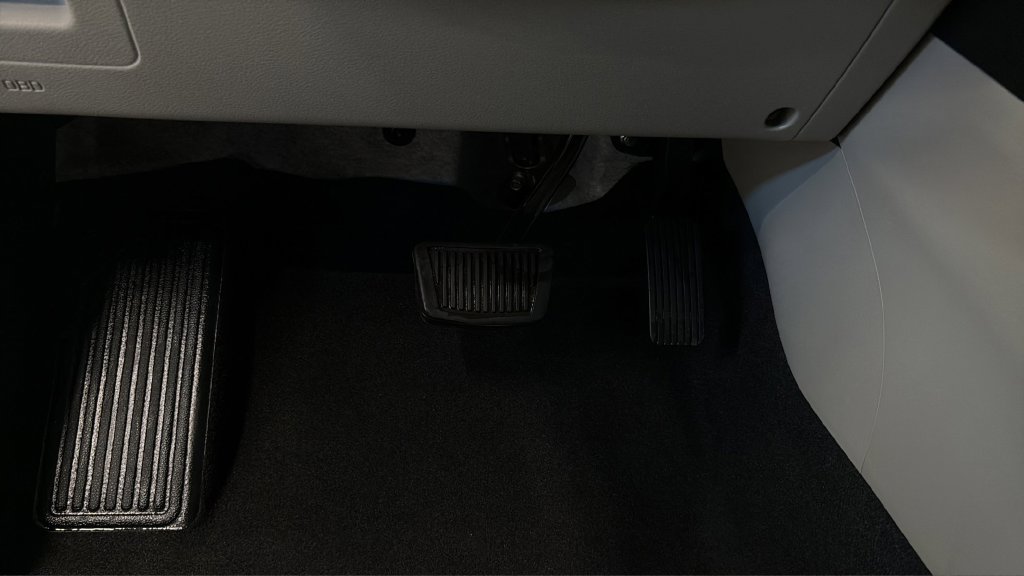 Used 2020 Kia Soul EX FWD image 32