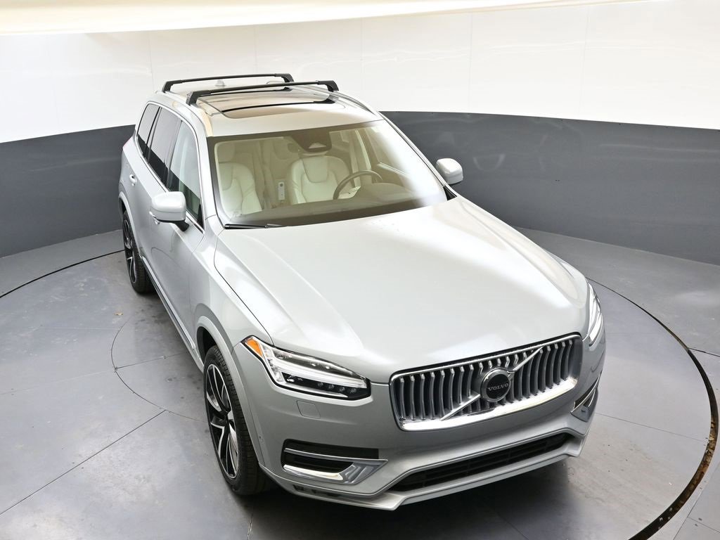 Certified 2024 Volvo XC90 B5 Plus w/ Protection Package Premier image 43