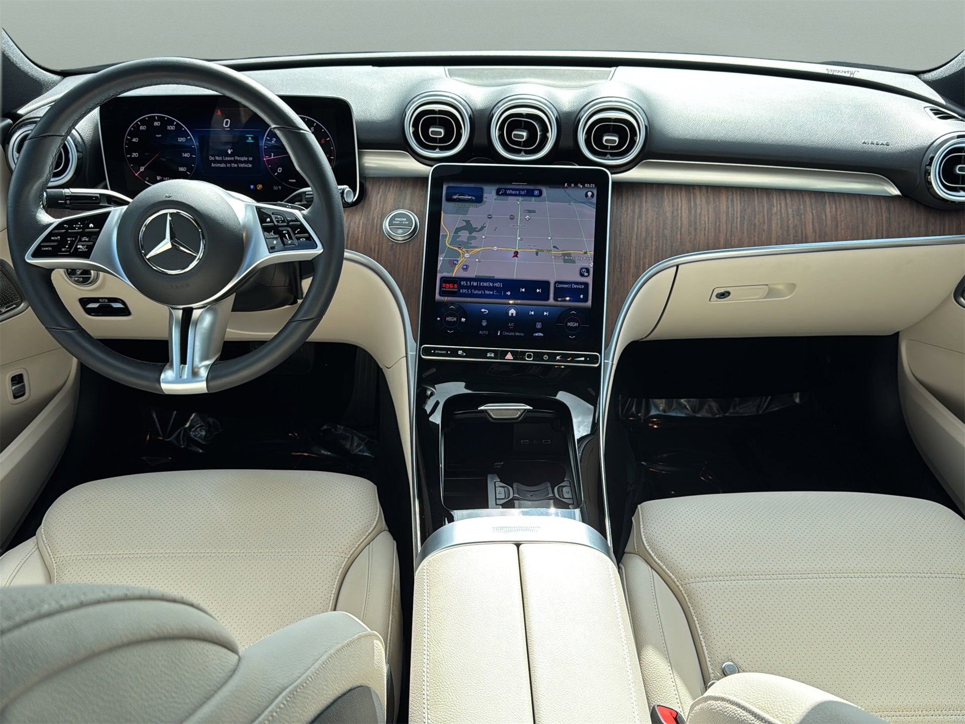 Certified 2025 Mercedes-Benz C 300 Sedan image 10