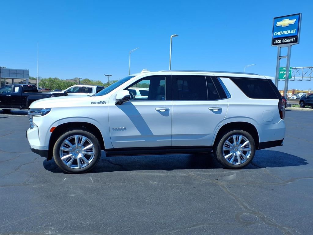 Used 2023 Chevrolet Tahoe High Country w/ Advanced Technology Package AWD/4WD image 24