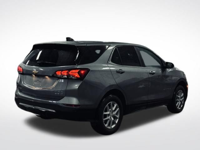 Used 2024 Chevrolet Equinox LT AWD/4WD image 6