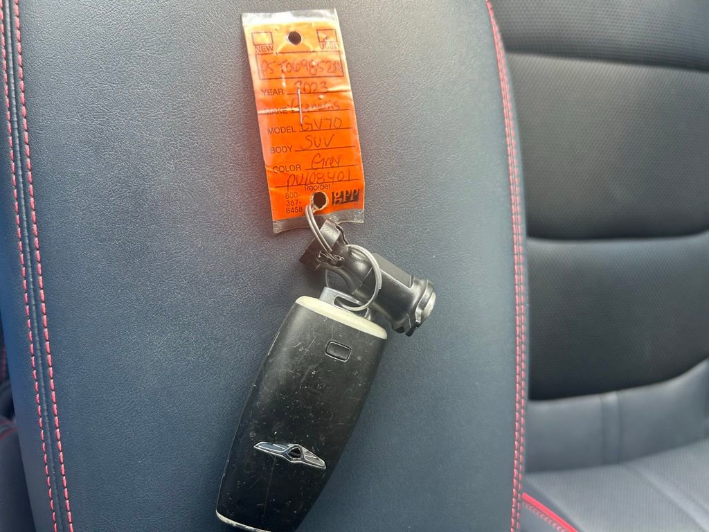 Used 2023 Genesis GV70 2.5T w/ Sport Prestige Package image 57