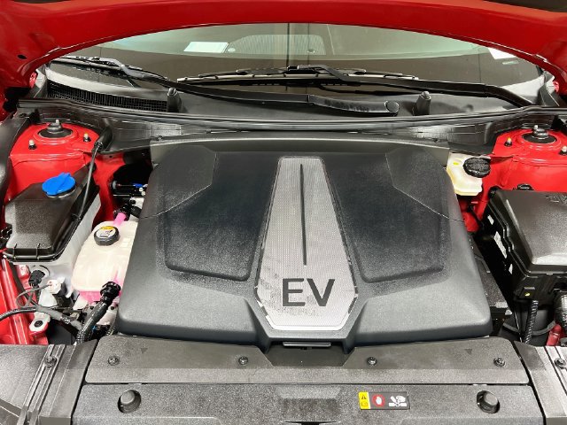Certified 2023 Kia EV6 Wind w/ Wind Technology Package RWD image 30