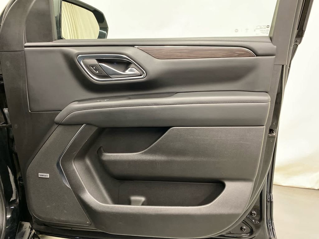 Used 2023 Chevrolet Tahoe LT image 11