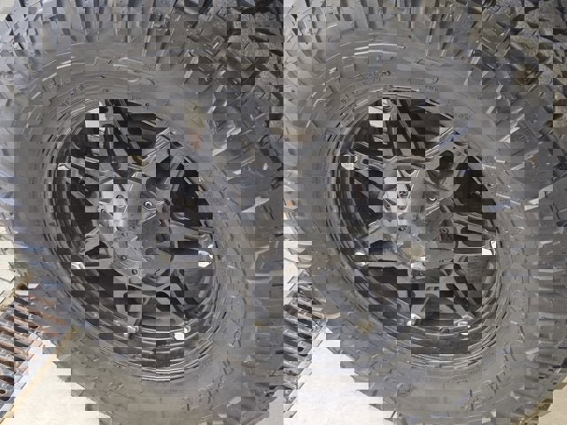 Used 2012 Jeep Wrangler Unlimited Sahara w/ Max Tow Pkg image 15